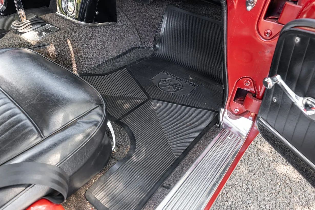 1962 Chevrolet Corvette 5-Speed, view
