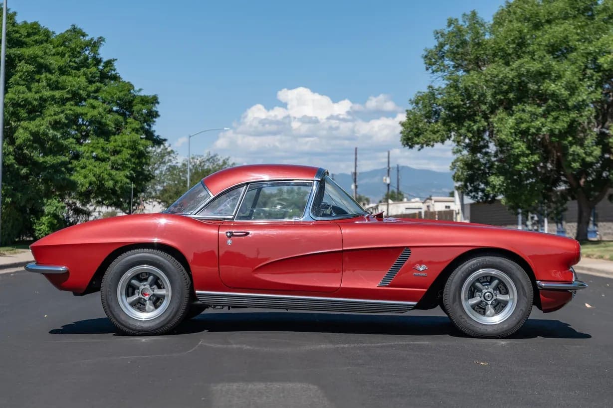 1962 Chevrolet Corvette 5-Speed, view
