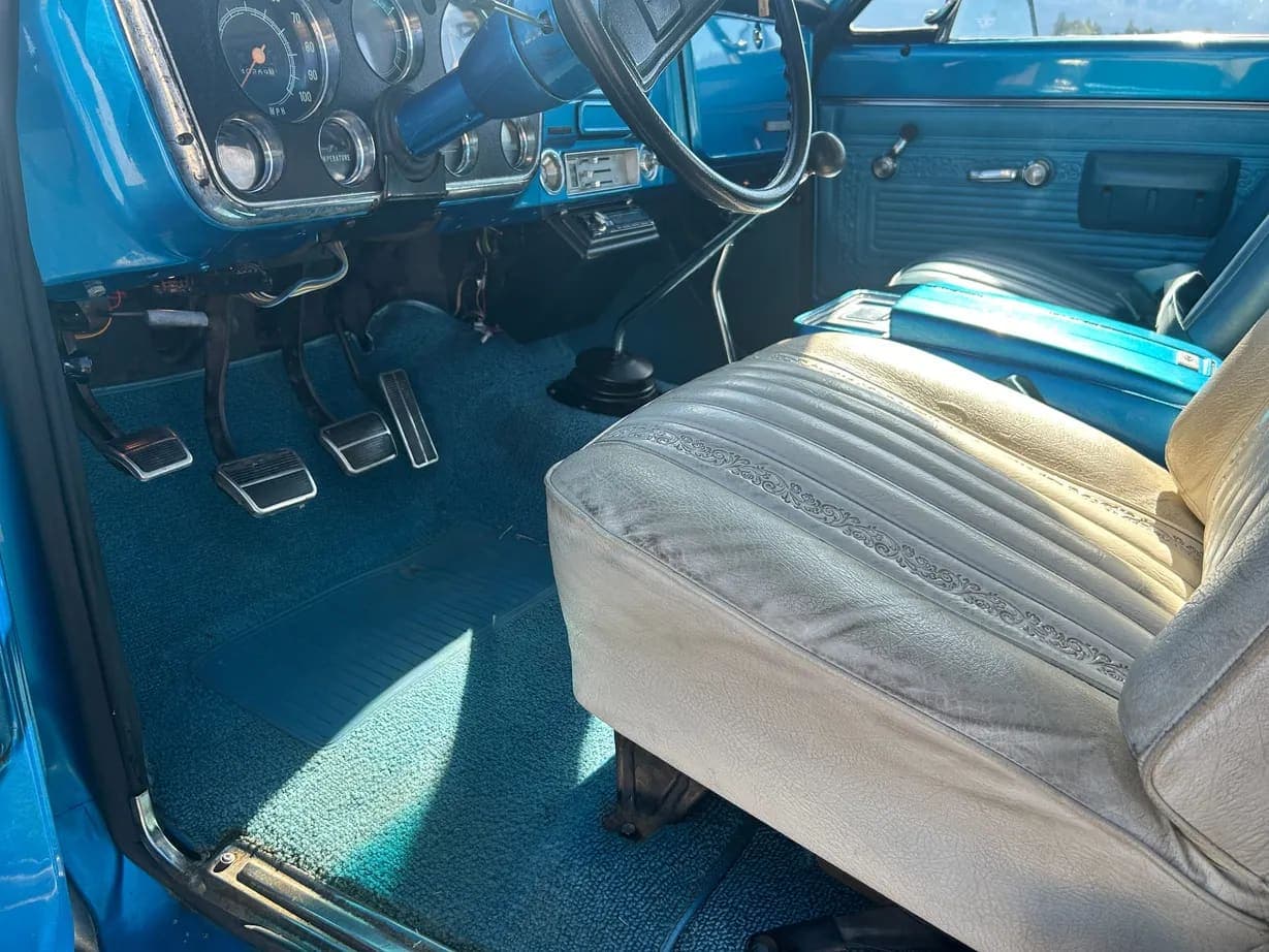 1971 Chevrolet K5 Blazer CST, view
