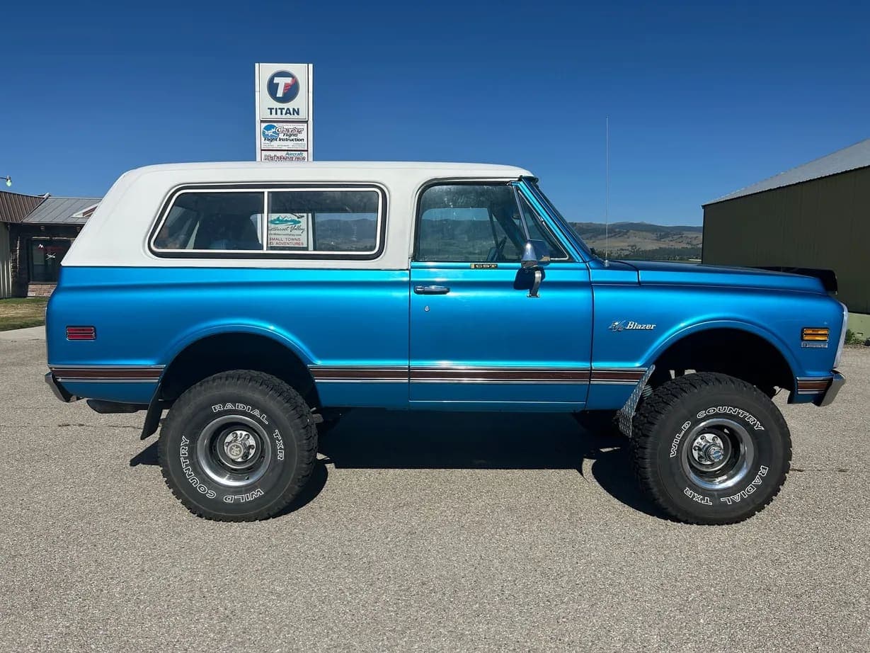 1971 Chevrolet K5 Blazer CST, view