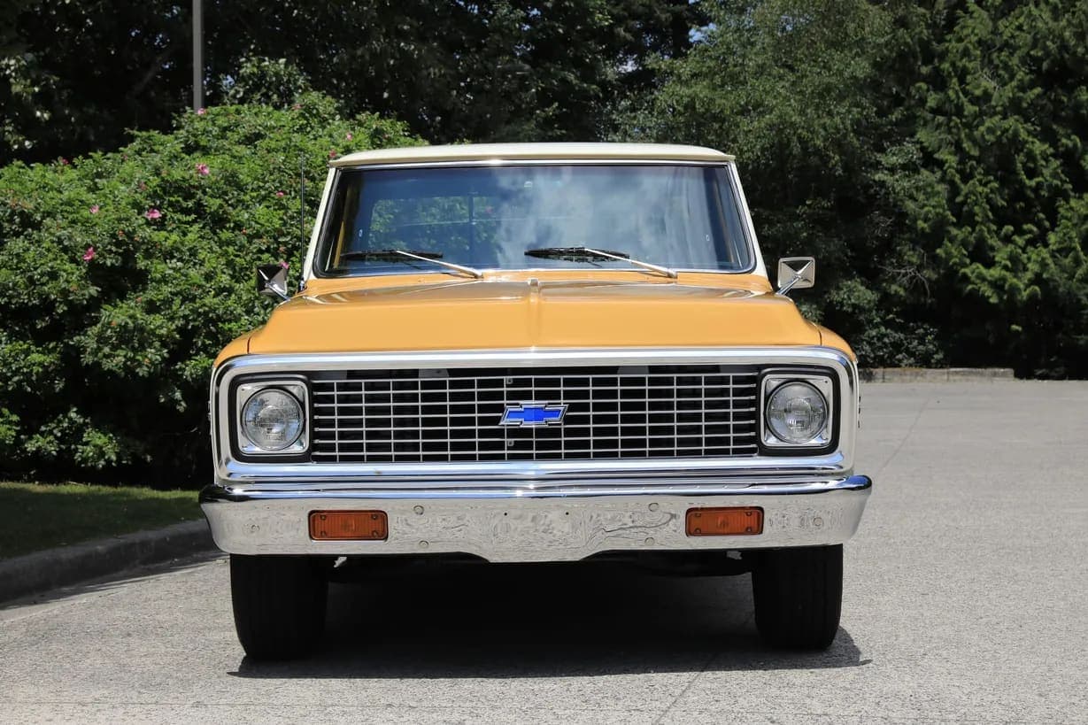 1972 Chevrolet C20 Custom Deluxe Pickup, view