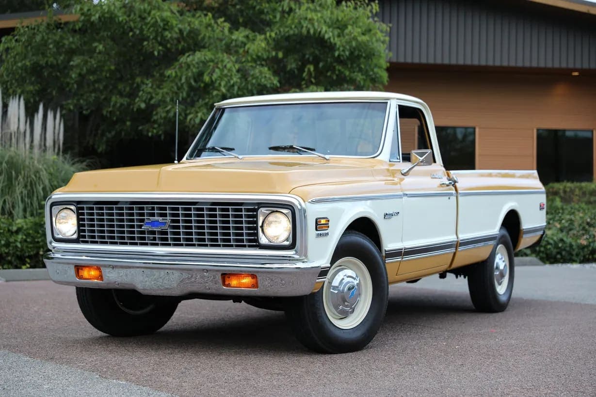 1972 Chevrolet C20 Custom Deluxe Pickup, view