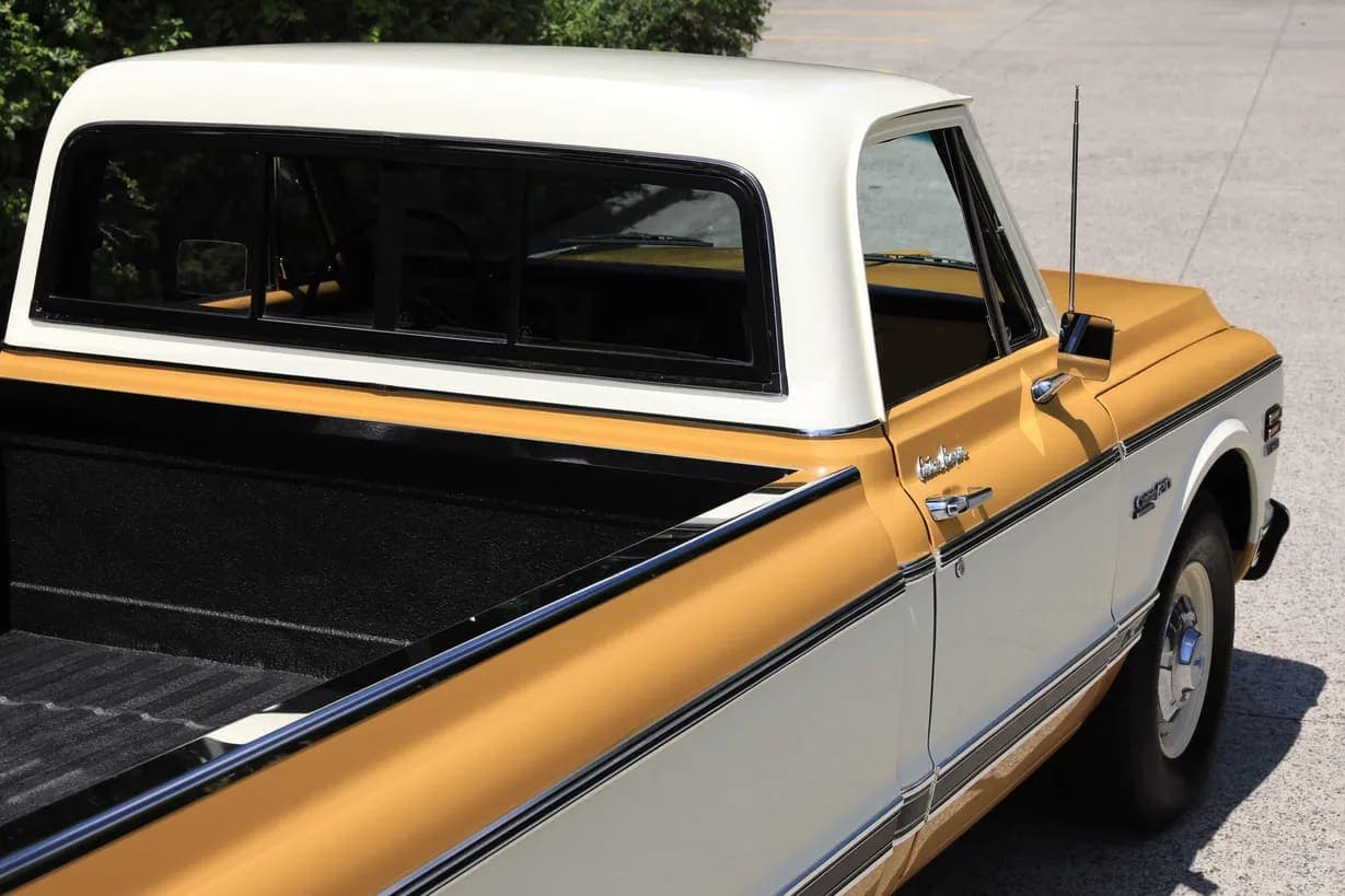 1972 Chevrolet C20 Custom Deluxe Pickup, view