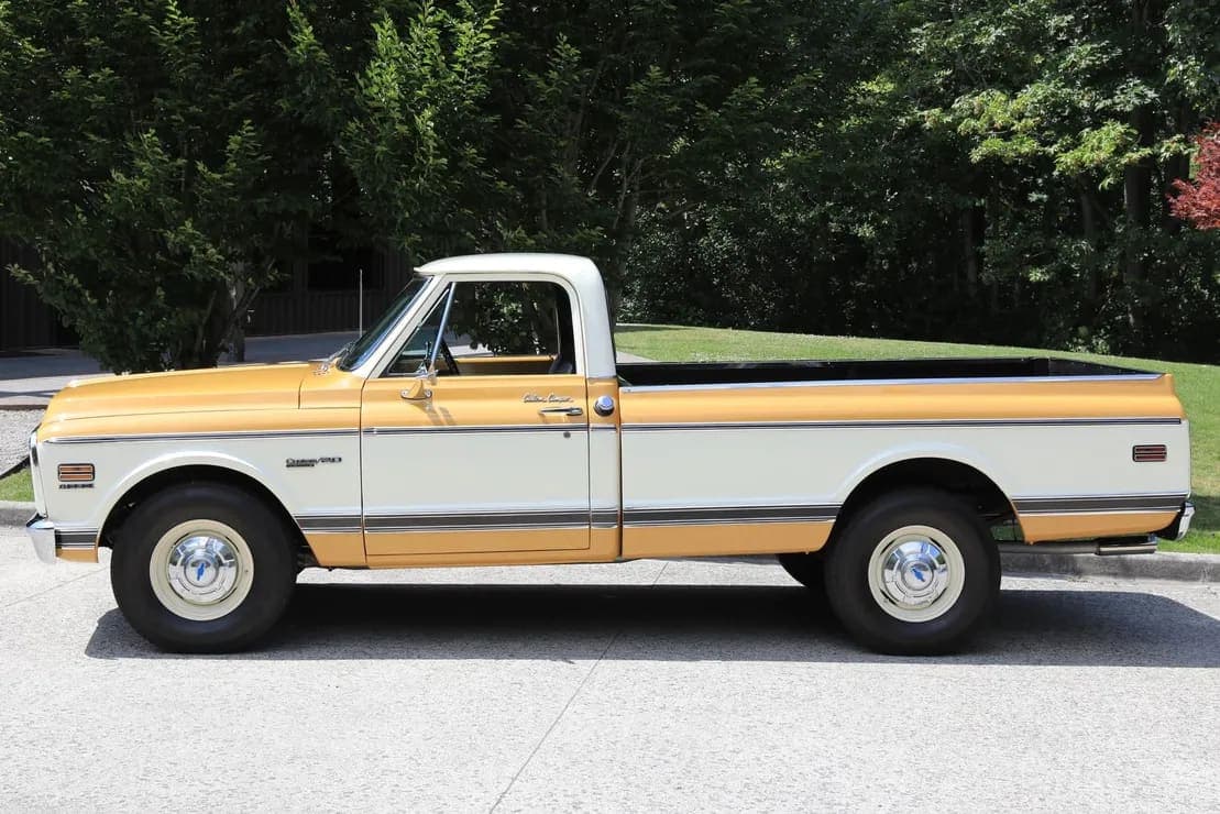 1972 Chevrolet C20 Custom Deluxe Pickup, view