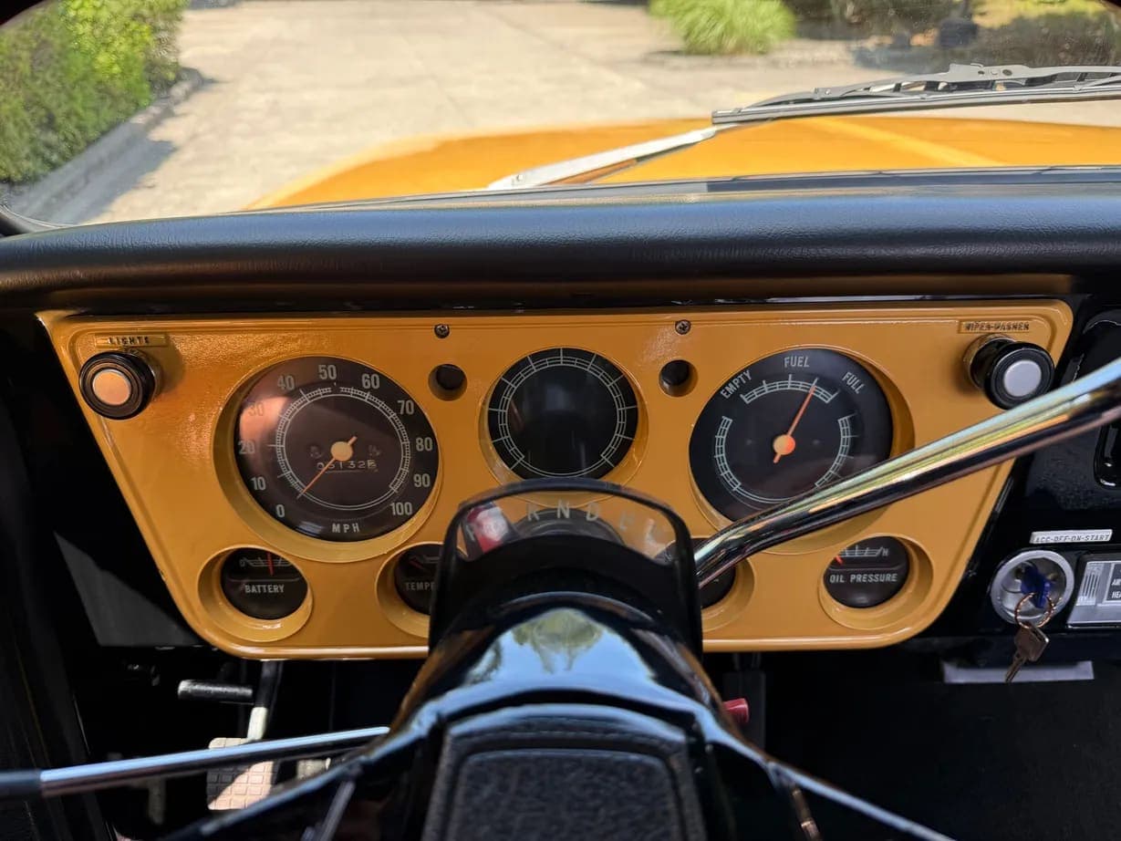 1972 Chevrolet C20 Custom Deluxe Pickup, view