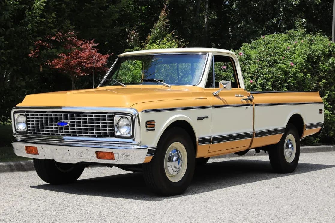 1972 Chevrolet C20 Custom Deluxe Pickup, view
