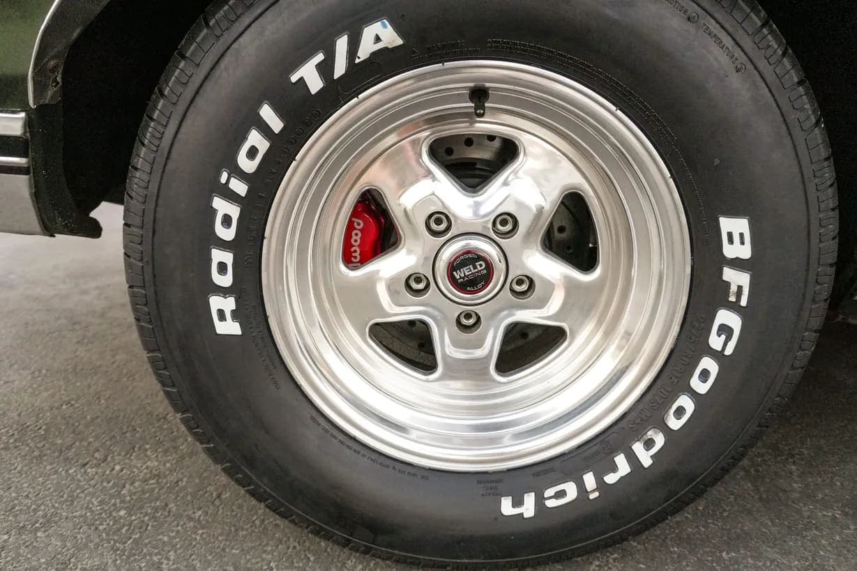 1972 Chevrolet Monte Carlo, view