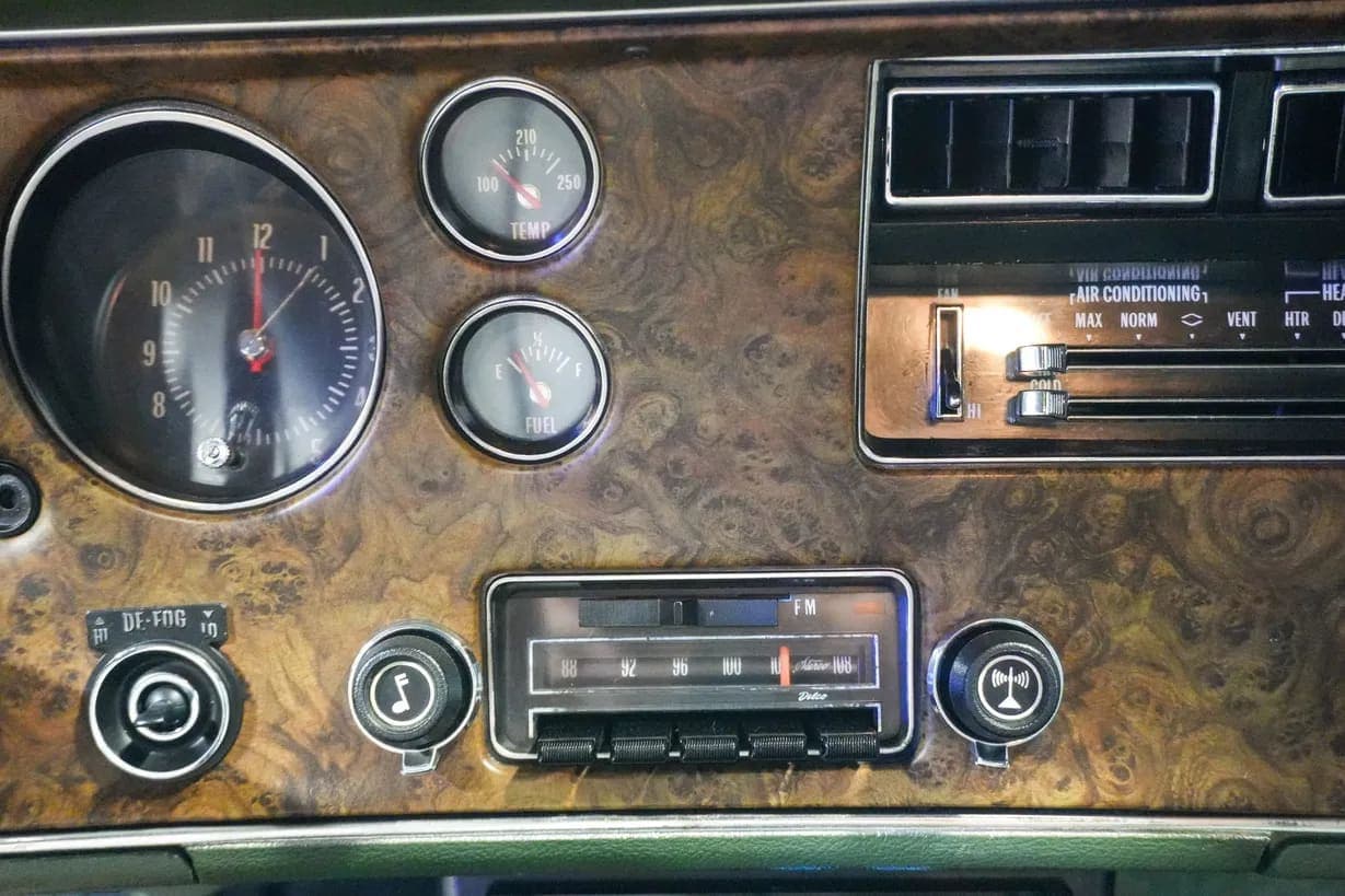 1972 Chevrolet Monte Carlo, view