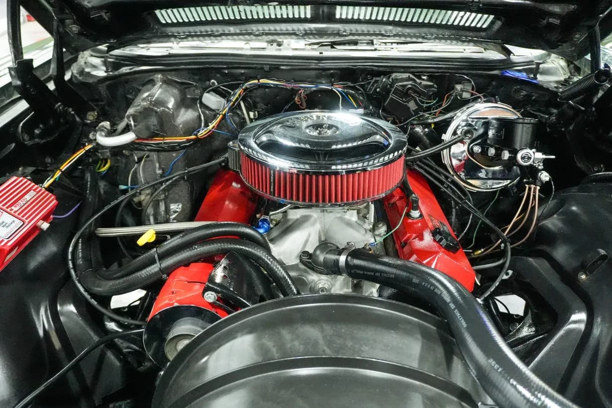 1972 Chevrolet Monte Carlo, view